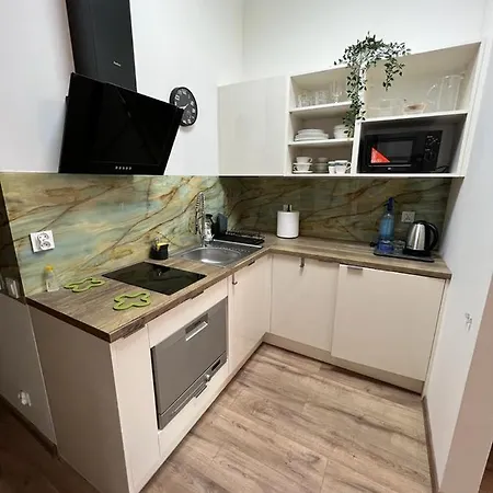 Vip Locum Hanza Apartament *