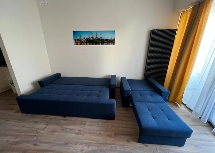 Апартаменты Vip Locum Hanza *