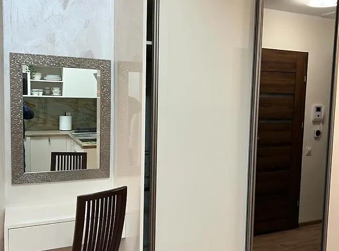 Апартаменты Vip Locum Hanza *