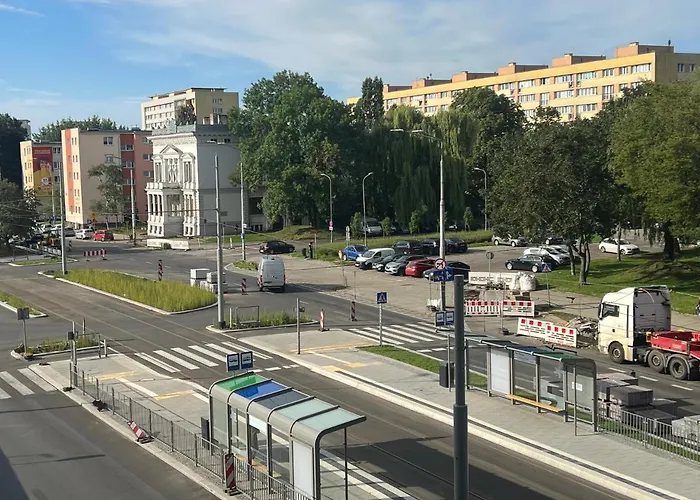 Vip Locum Hanza Апартаменты *